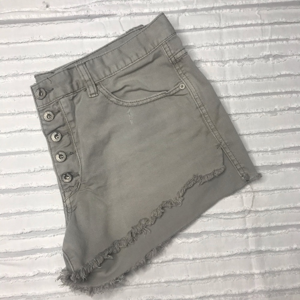 Free People Grey Jean shorts 5 button fly size 30